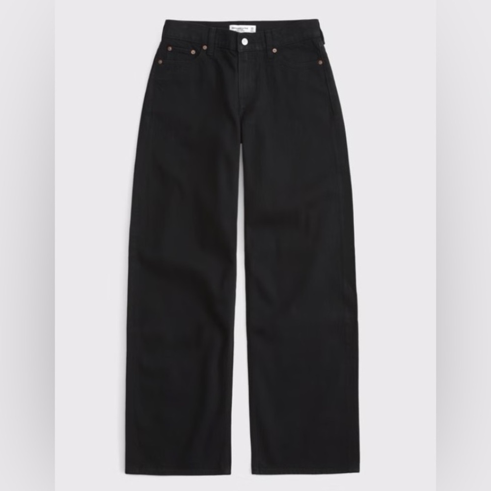 NWT - Abercrombie and Fitch Low Rise Ultra Loose Jean - size 29